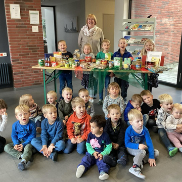 Erntedank von Itterbecker Familien für den Brotkorb in Neuenhaus
Die Familien der Kita Itterzwerge haben wieder...